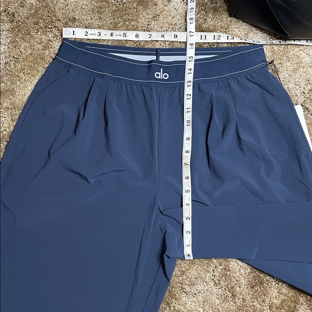 ALO Yoga Navy Track Pants - Picture 7 of 8